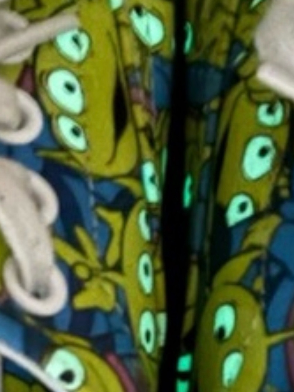 Toy Story Glow in the Dark VANS - Picture 8 of 8